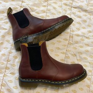 Dr Martens 2976 Chelsea Boots